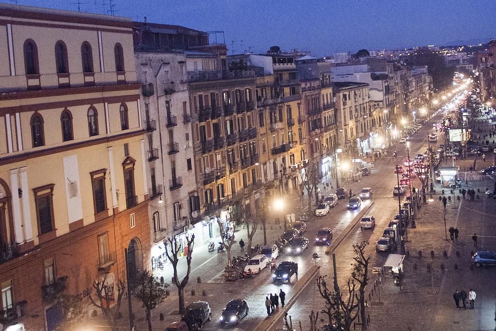 B&B Cuore Di Napoli מראה חיצוני תמונה